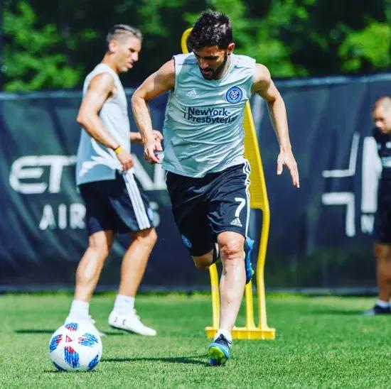 一个矿工父亲,一个矿工父亲养4个孩子