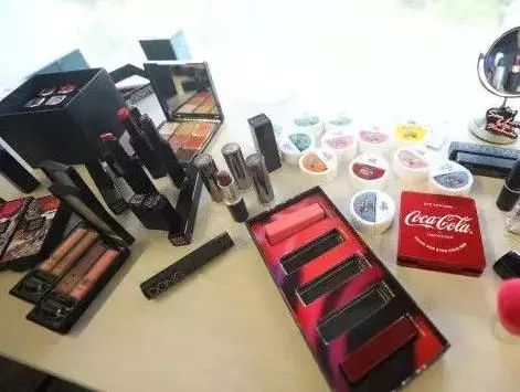 2022世界杯联名款,2018世界杯联名款足球