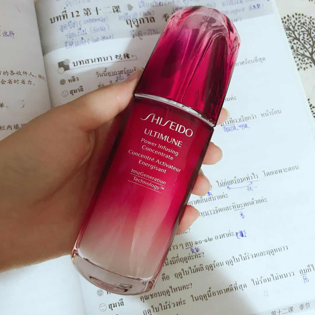 sk2神仙水和资生堂红腰子一起用,油皮精华红腰子