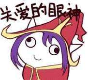 女子穿高跟鞋被吓到摔倒鞋子掉了,女人穿高跟鞋脚磨破一大块皮