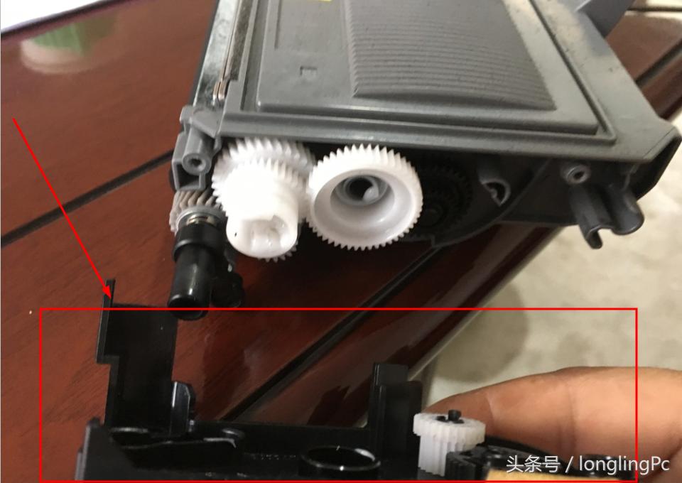 兄弟2140打印机加墨粉教程,兄弟2140硒鼓加粉清零方法