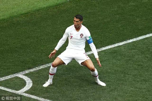 33岁C罗为啥这么强：举了23吨杠铃苦行僧食谱坚持十年