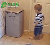 这两个女孩……万万没想到啊！