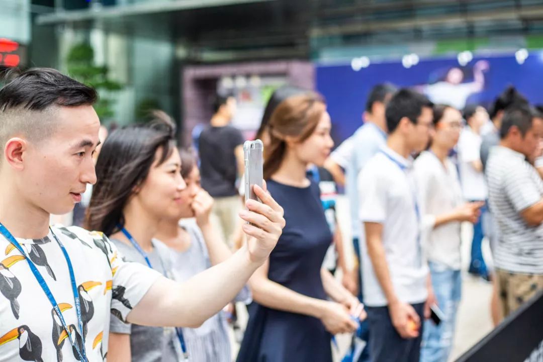 vans滑手视频,vans滑板活动