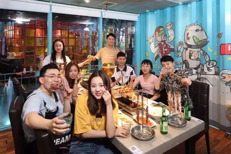 世界杯足球赛那么火爆,世界杯火爆吗