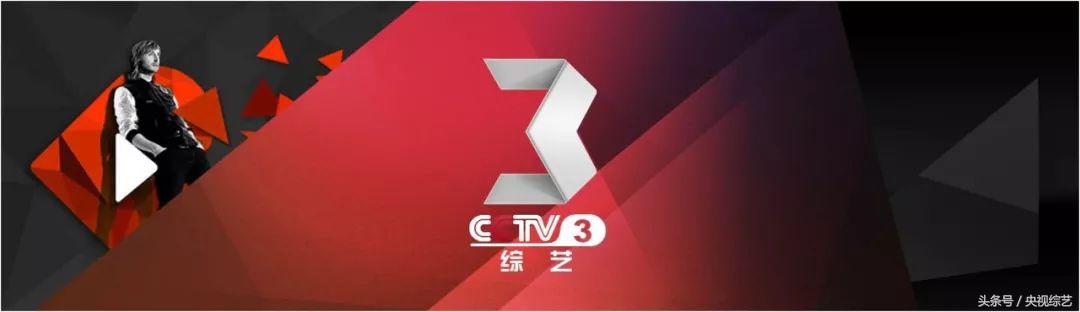 前喀麦隆国青队队员展示花式足球脚法,黄金舞台秒变绿荫场!