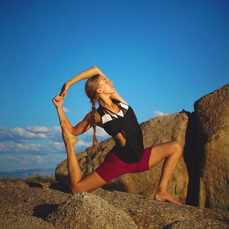 腿部拉伸动作缓解肌肉酸痛,拉伸能缓解肌肉酸痛吗