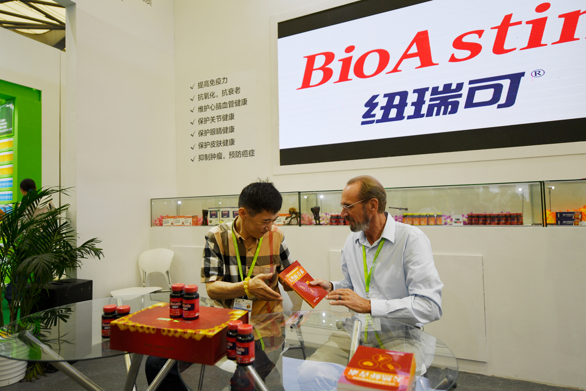 纽瑞可百奥斯汀软胶囊功效,纽瑞可百奥斯汀虾青素软胶囊平替