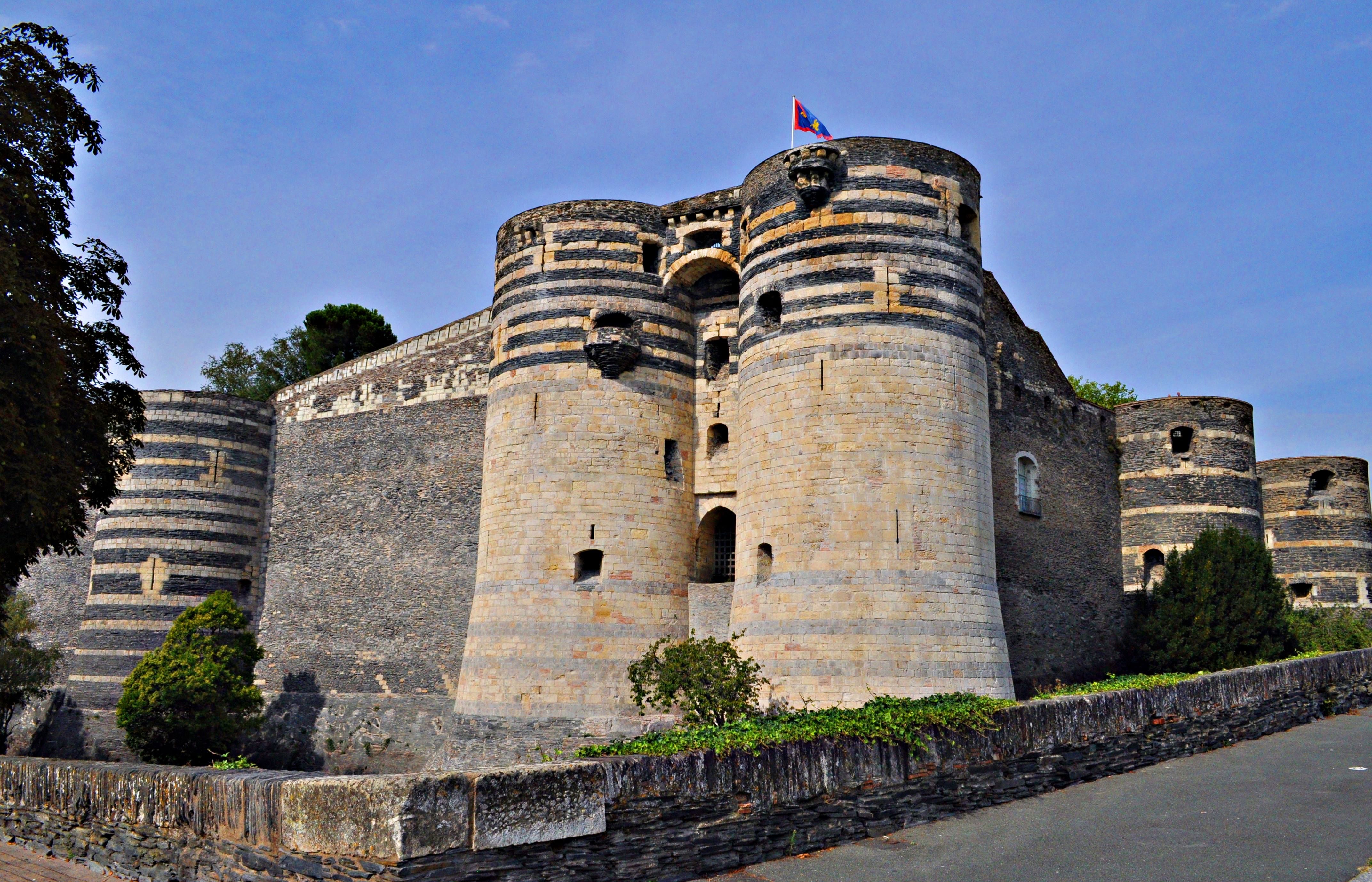 法国卢瓦尔河谷旅游攻略,卢瓦尔河城堡一日游