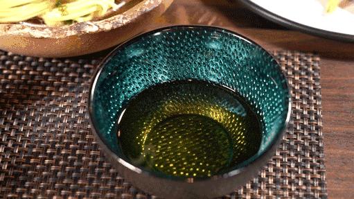 连获8年米其林推荐的香港老店,食在广州第一家酒家