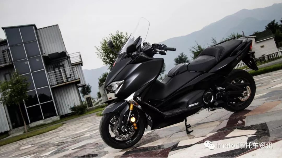 T-max价格魔咒？喷还是不喷？T-MAX短评试驾