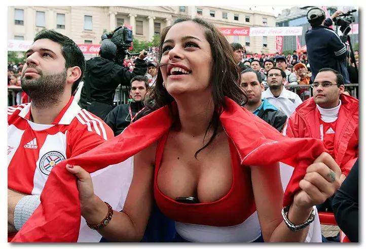 世界杯女球迷素材,世界杯女球迷翻译