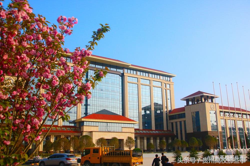 贵州专科报考征集志愿的学校,贵州专科学校何时填报志愿