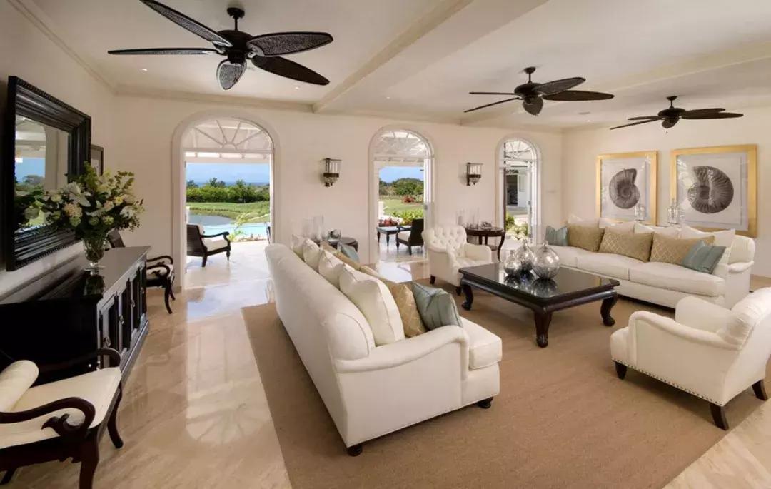 世界足球运动员十大私人豪宅,足球巨星的豪宅有多豪