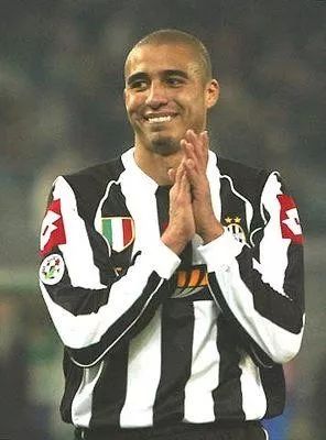 世界杯踢响，你还记得那个说“足球是朋友”的少年吗？