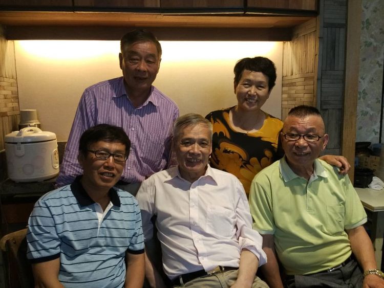 干岔子一，二队老知青久别重逢，共忆黑土情长