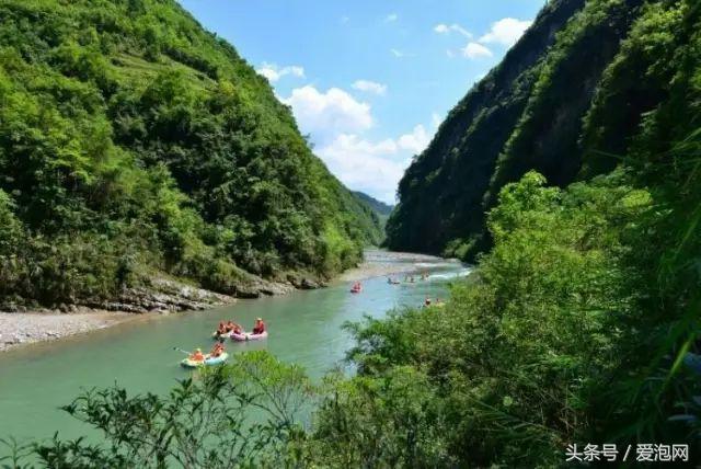 来一次说走就走的漂流之旅,贵州最美最惊险的漂流全在这里