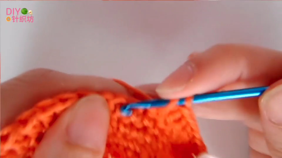 儿童鞋垫的钩织教程图,毛线钩织宝宝鞋垫左右大小不一样