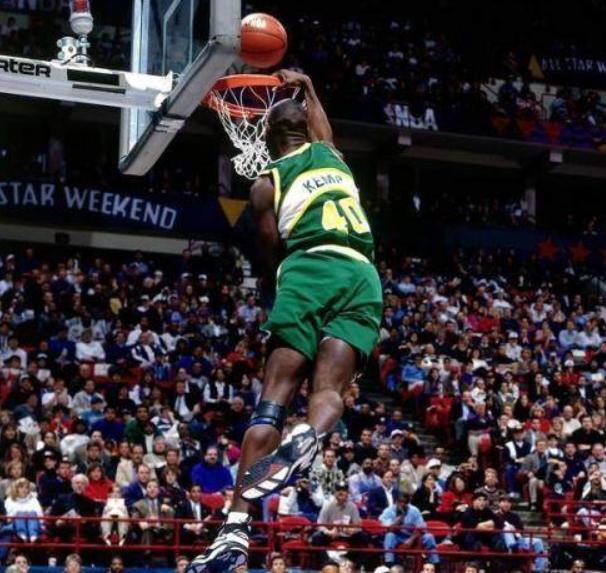 nba十大球星简介,nba公认的十大球星