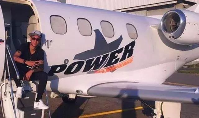 盘点世界杯巨星都开什么车,世界杯球星土豪座驾盘点