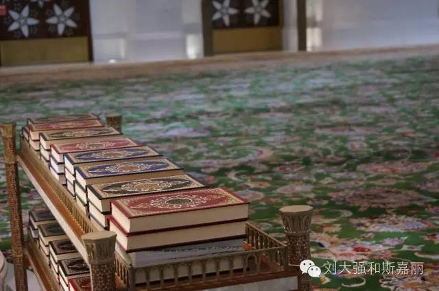 迪拜的壕无人性,迪拜的穷你知道吗