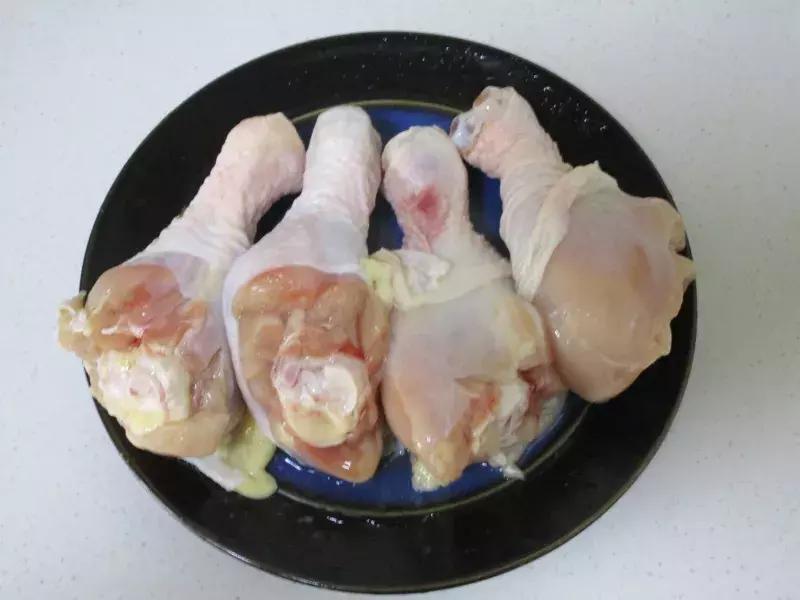 核桃仁和啥药炒一起能增强免疫力,核桃仁和花生仁一起吃吗