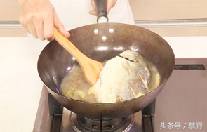 清蒸鱼鲳鱼怎么做才没有腥味,清蒸鲳鱼怎么去腥味最快最有效