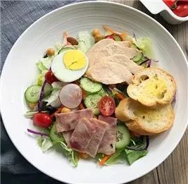 环游世界的“网黄”B.Duck来杭州旅游！带你玩遍、吃遍全球