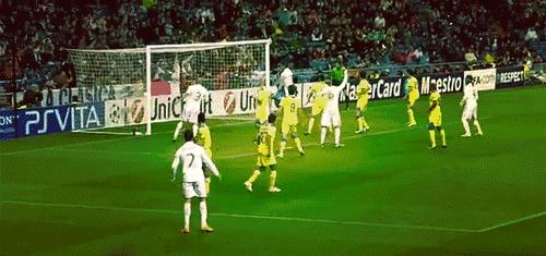 香蕉球和落叶球电梯球哪个最厉害,香蕉球落叶球电梯球的区别