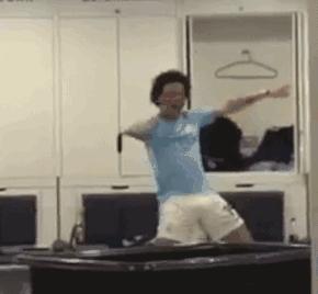 假装看过球丨从读秒绝杀到提前回家，冠军魔咒是德国队最好的借口