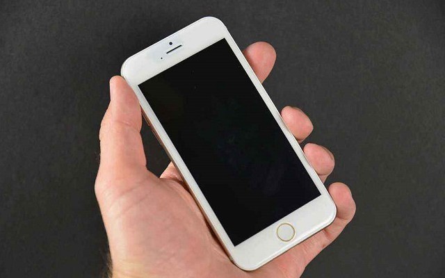 iphone6换电池后反复重启,iphone6换电池要多少钱