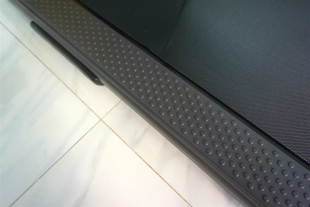 小乔咕咚合作款跑步机,小巧高颜值小乔智能跑步机体验