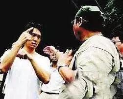 周星驰身患孤独绝症,憔悴老态:我让全世界笑过,岁月却没饶过我