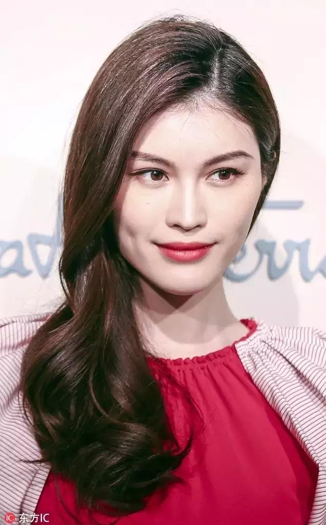 不想化妆女明星,不想化妆的时候就美颜