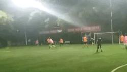 雷米特联赛—闫铮、李友奇帽子戏法王磊梅开二度贵园7-6南皇八零