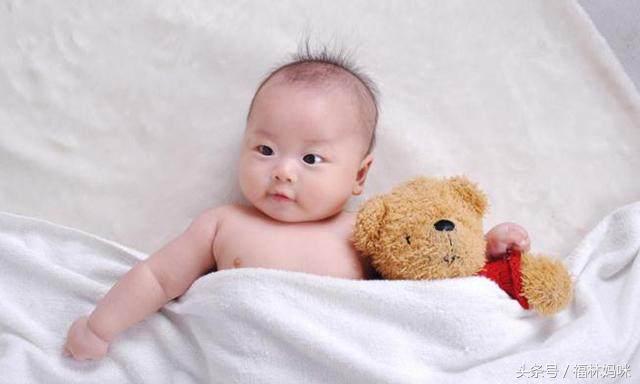 宝宝湿疹和痱子怎么区别,宝宝得了湿疹痱子解决方法