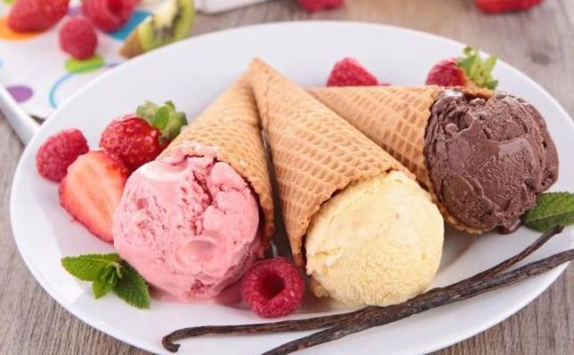 夏天必备美食冰淇淋,夏天不可不尝的美味冰淇淋