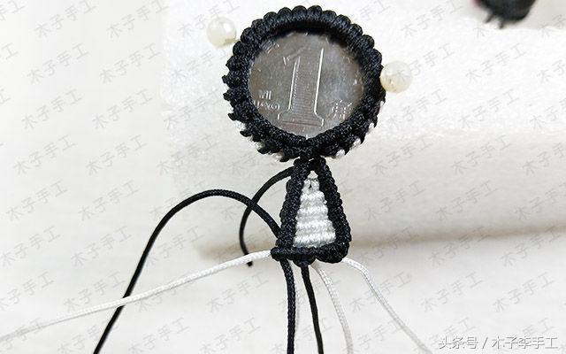 编织硬币小猫挂件,硬币挂件编织教程猫头