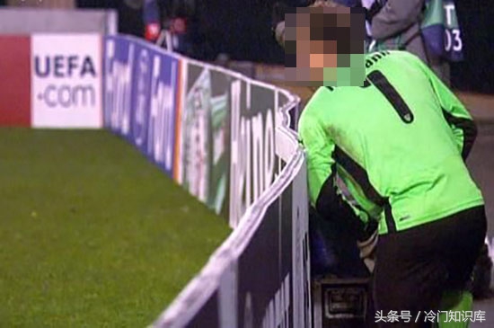 门将有哪些犯规,门将得黄牌