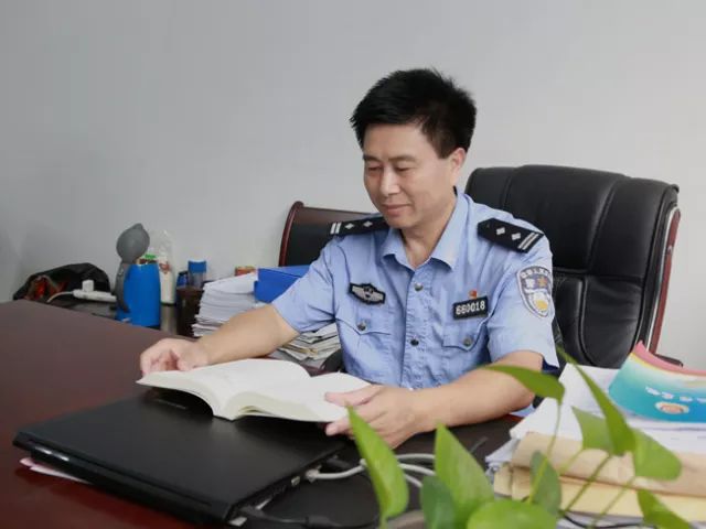 看完七一后提交的入党申请书,建党一百周年入党申请书