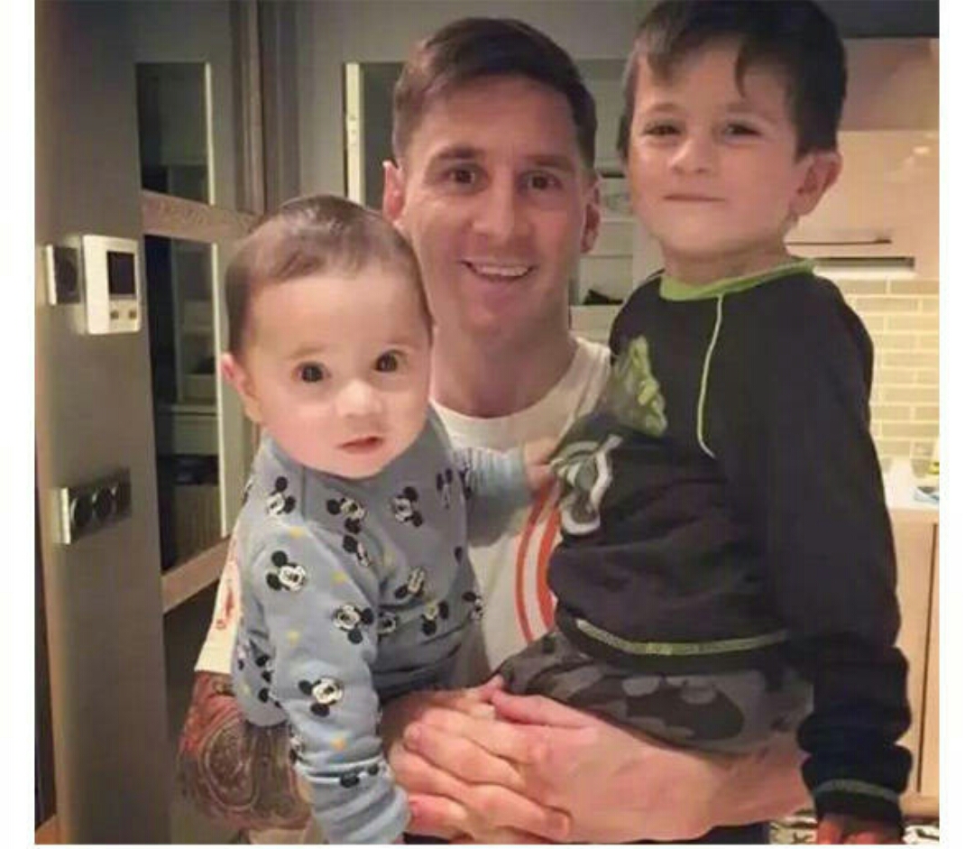 梅西和c罗荣誉对比表格2019,梅西所有荣誉和c罗所有荣誉对比