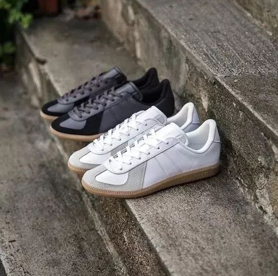 世界杯上的足球鞋,世界杯足球鞋要统一吗