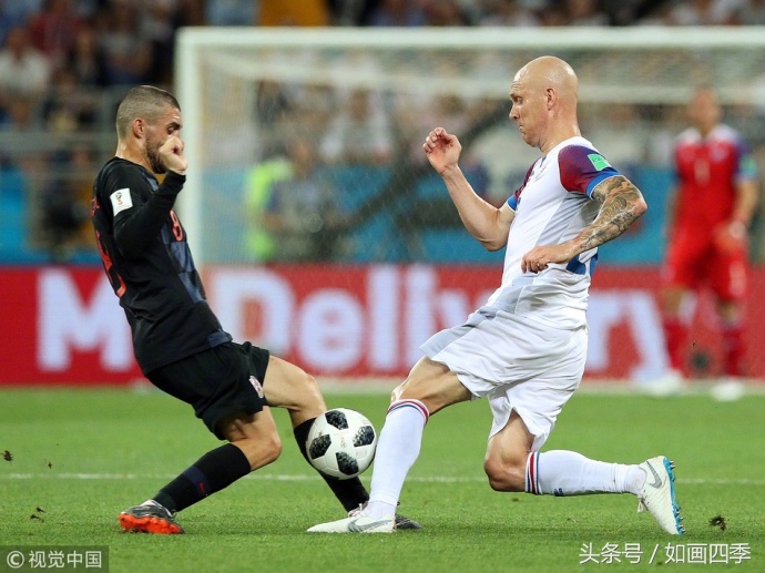 世界杯足球搞笑失误集锦,关于世界杯足球赛的幽默搞笑视频