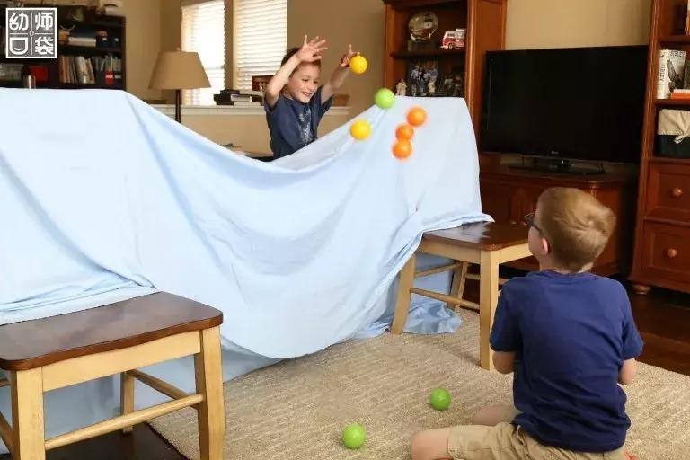 孩子越玩越聪明的100个游戏,陪孩子玩的五十个亲子游戏