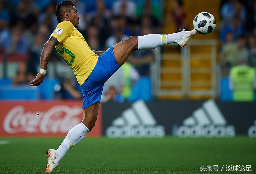 保利尼奥致敬郑智,保利尼奥评价足球