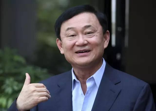 泰国总理英拉惊艳的照片,世界华人女总统