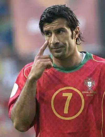 绝代双骄梅西c罗谁提出来的,梅西与c罗一起回家图片