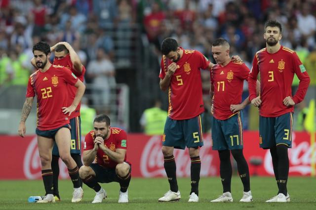西班牙被淘汰能怪恩里克吗,西班牙被淘汰算爆冷吗