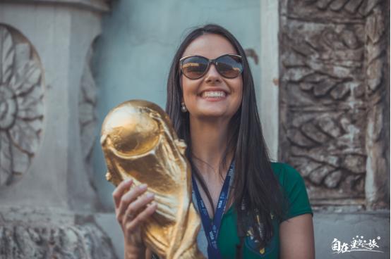 激情世界杯啤酒之夜盛大开幕,激情世界杯星空音乐节