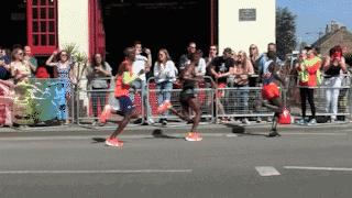 前脚掌先着地,前脚掌先着地还是全脚掌先着地